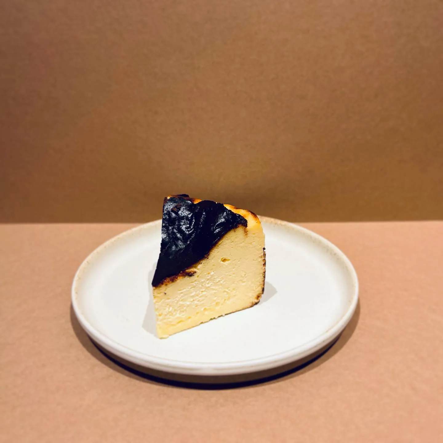 Basque cheesecake / バスクチーズケーキ | ブログ | 通販のチーズ